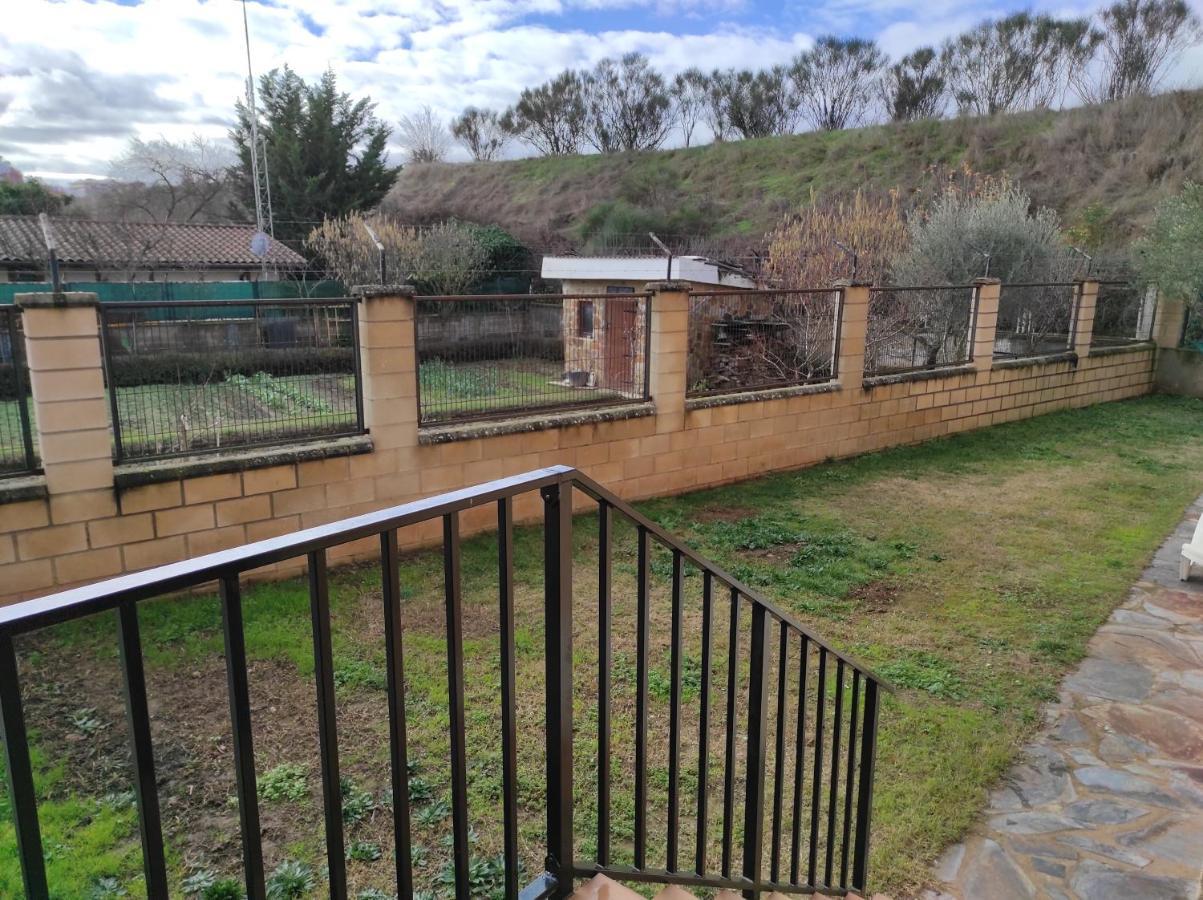 Villa En El Corazon Del Barrio De La Estacion à Haro Extérieur photo