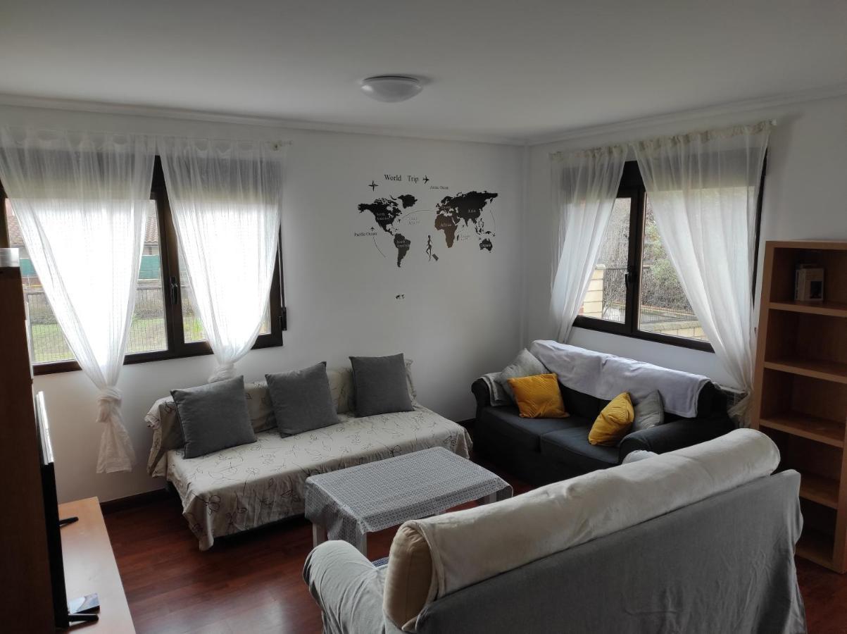 Villa En El Corazon Del Barrio De La Estacion à Haro Extérieur photo